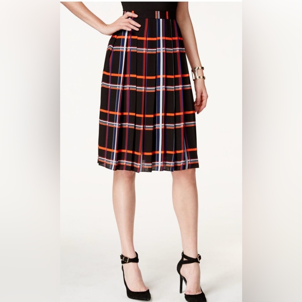 Vince Camuto Retro Rivera Plaid skirt